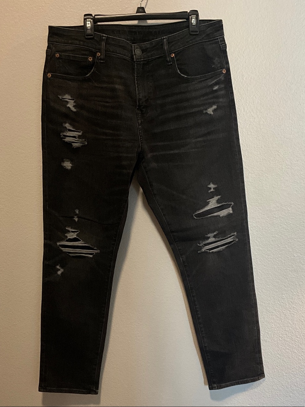 American Eagle Outfitters Men’s Black Slim Straight Jeans